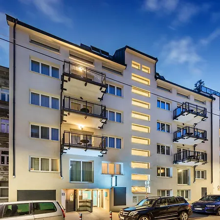 Jimmy\'S Apartments Lory